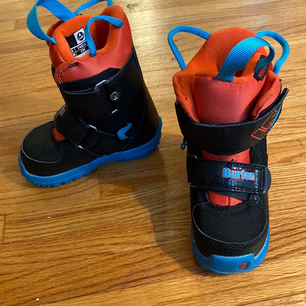 Burton toddler kids mini grom snowboard boots